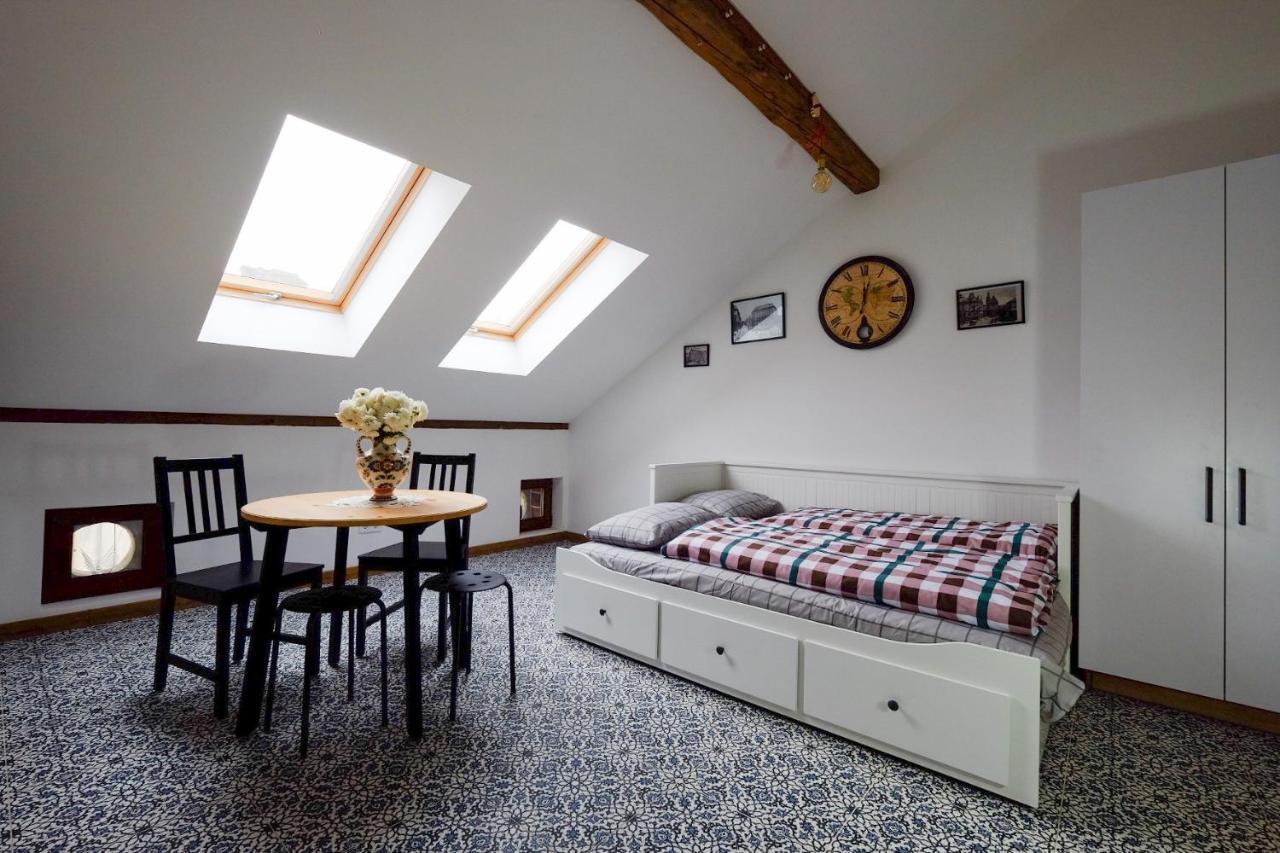 Apartments Galicia Lwów Zewnętrze zdjęcie