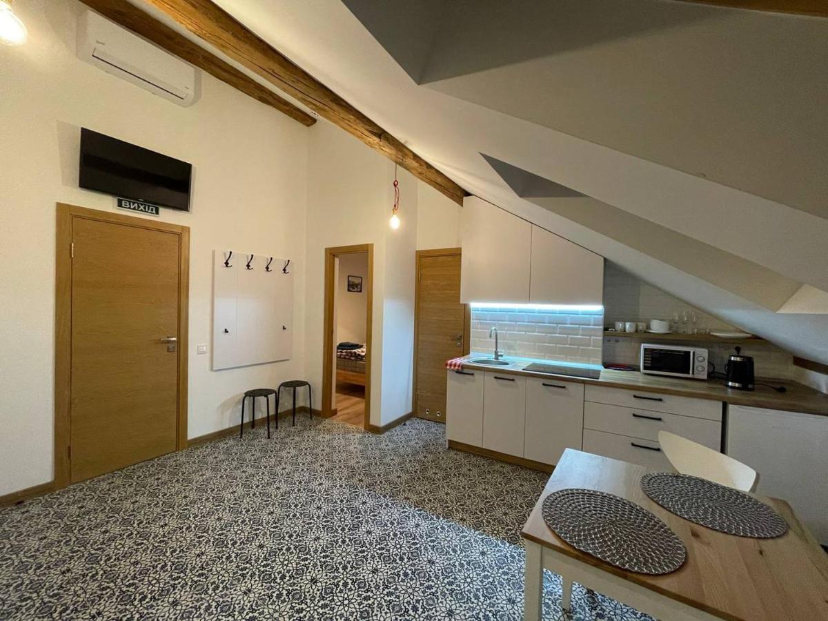 Apartments Galicia Lwów Zewnętrze zdjęcie