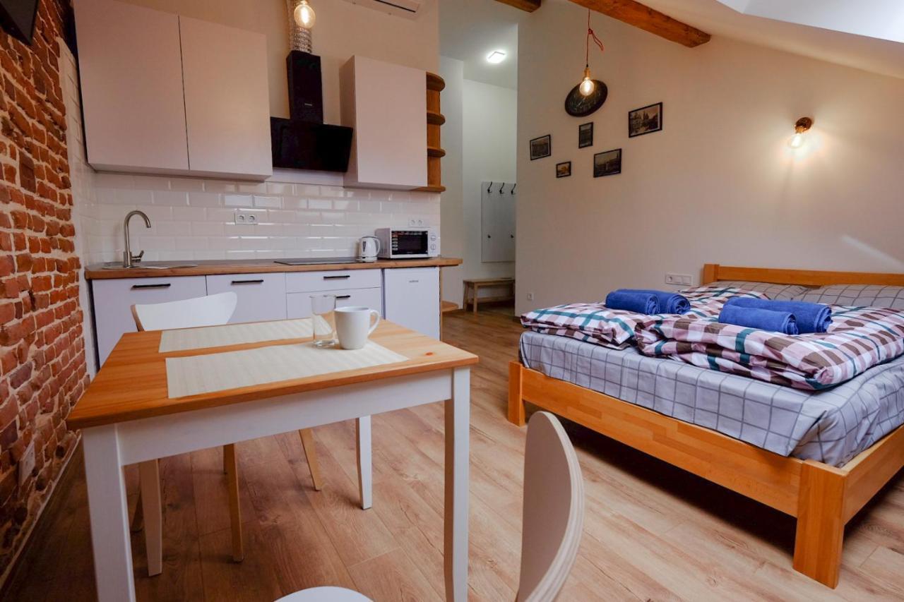 Apartments Galicia Lwów Zewnętrze zdjęcie