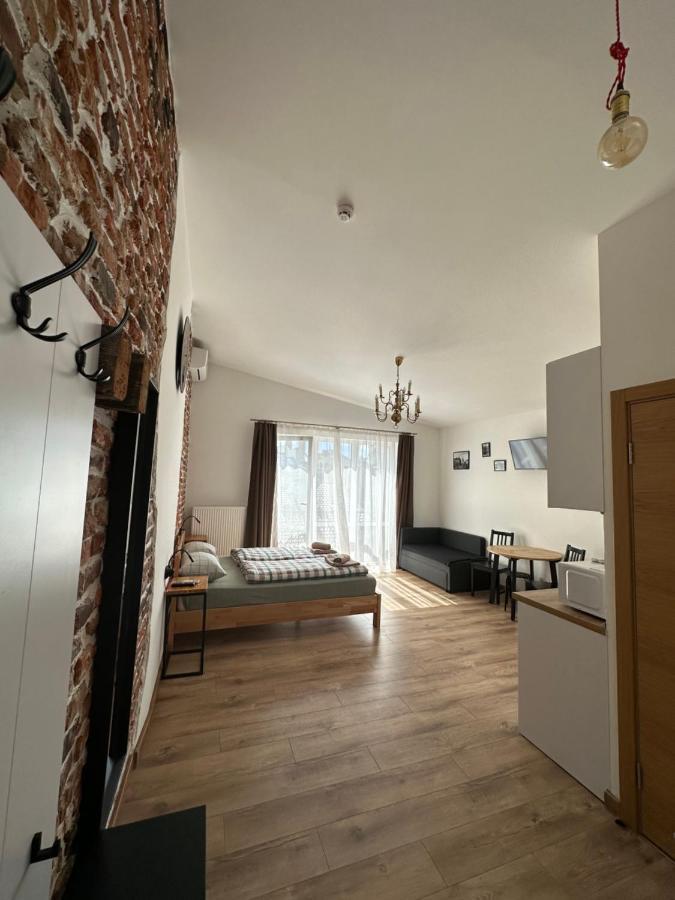 Apartments Galicia Lwów Zewnętrze zdjęcie