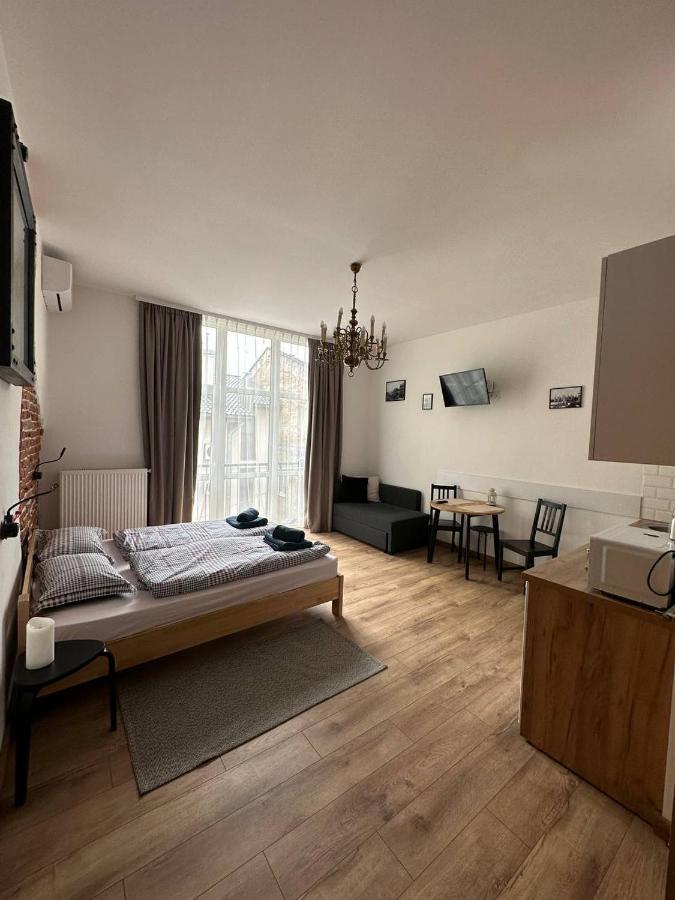 Apartments Galicia Lwów Zewnętrze zdjęcie