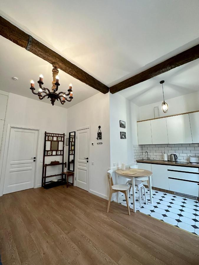Apartments Galicia Lwów Zewnętrze zdjęcie